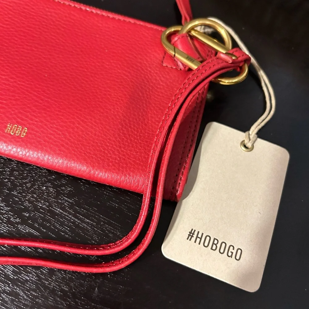 HOBO INTERNATIONAL Tour Leather Zip Pouch Bag Wristlet /  Lanyard Red/Go New